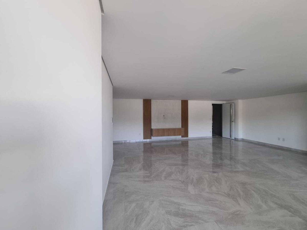 Apartamento, Jardim Riacho das Pedras, 4 Quartos, 3 Vagas, 4 Suítes