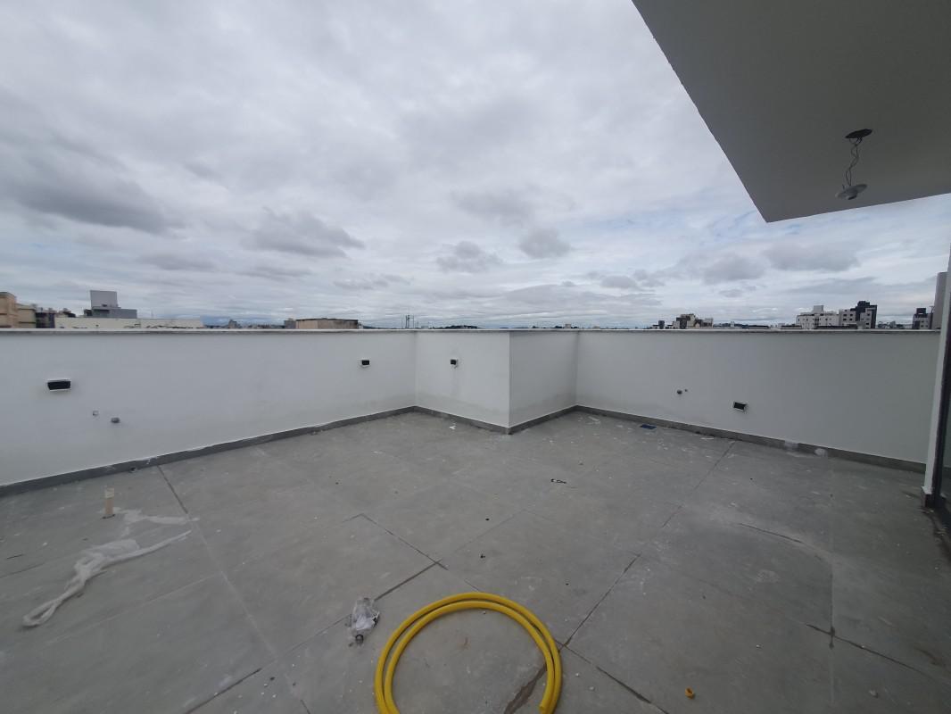 Cobertura, Barroca, 2 Quartos, 2 Vagas, 2 Suítes