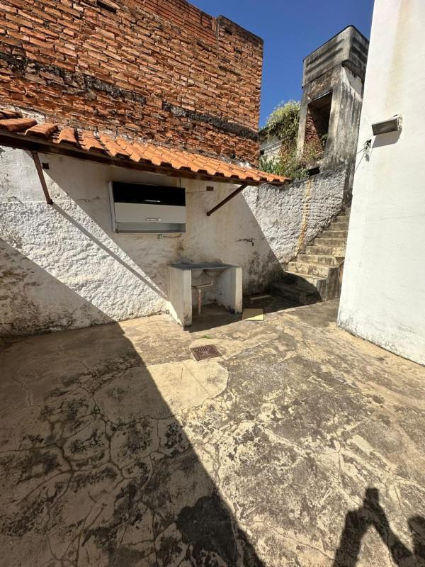 Casa, Centro, 3 Quartos, 0 Vaga