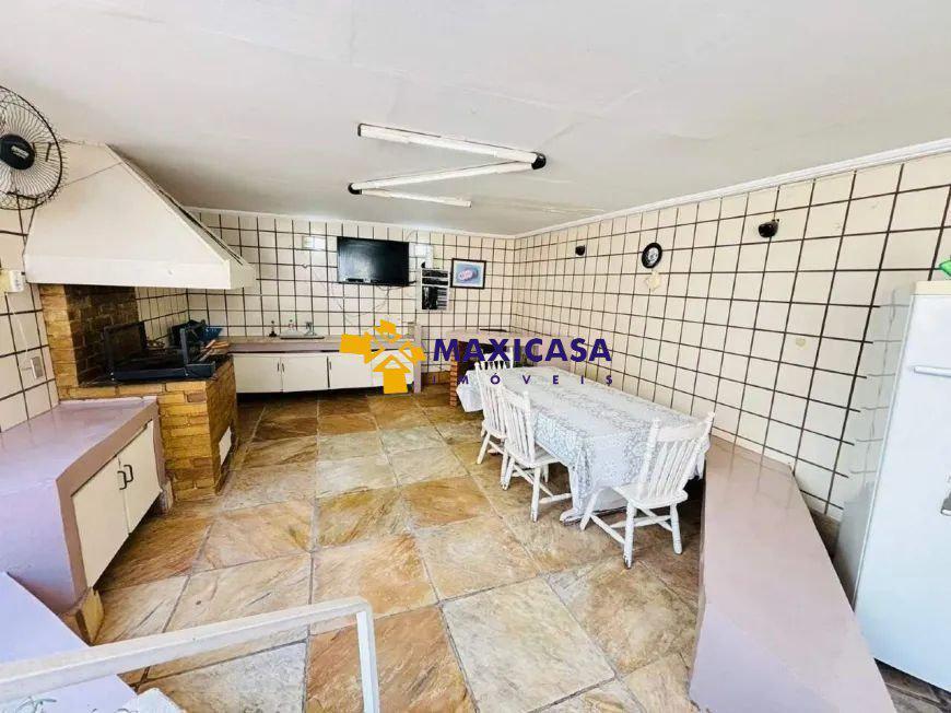 Casa, São José, 3 Quartos, 5 Vagas, 1 Suíte