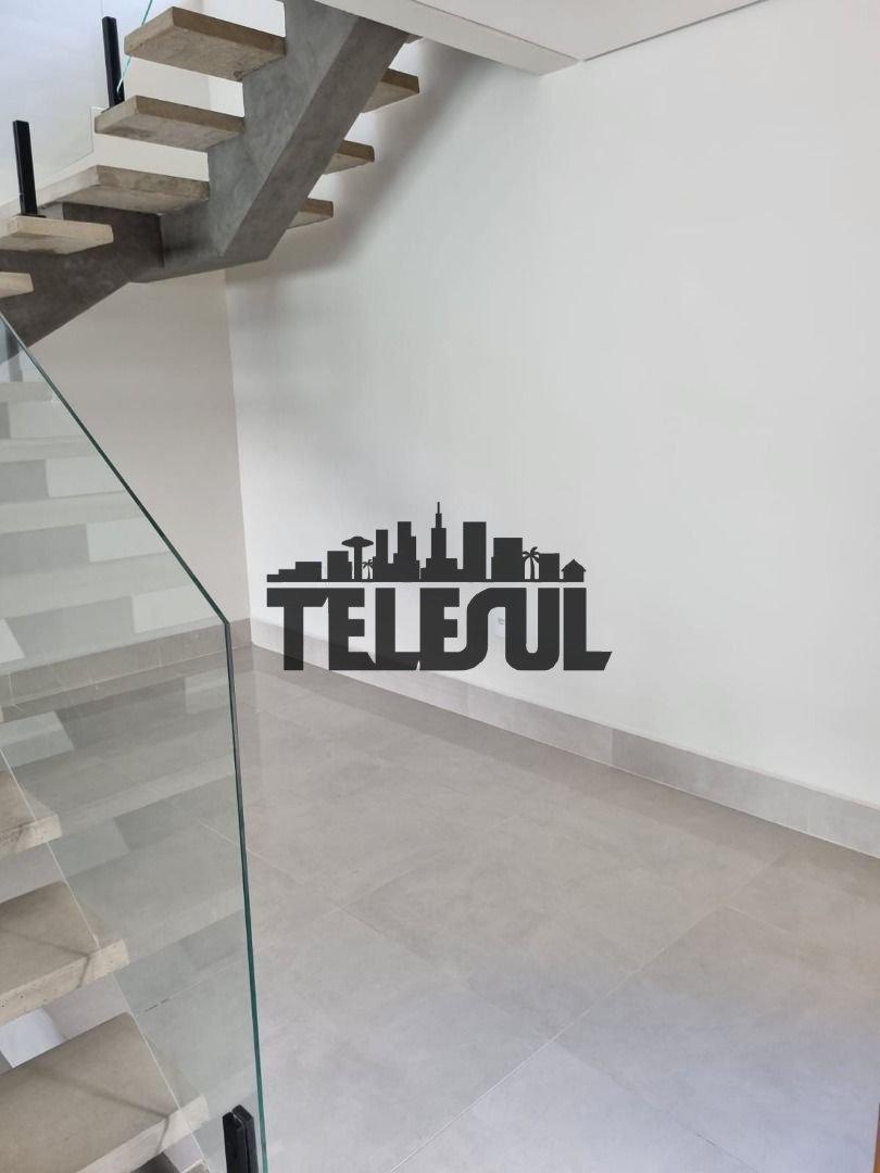 Casa, Parque Mariela, 3 Quartos, 0 Vaga, 1 Suíte