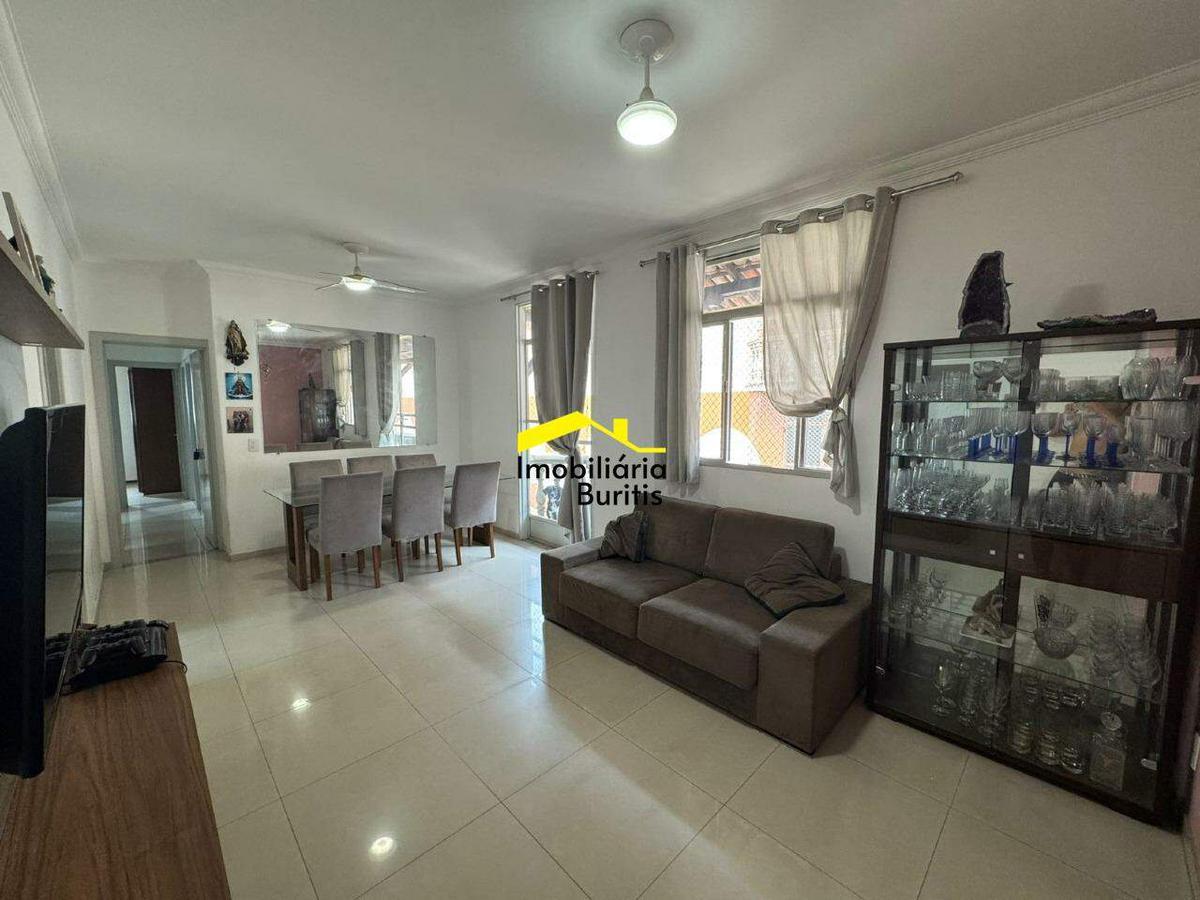 Apartamento, Estoril, 4 Quartos, 2 Vagas, 1 Suíte