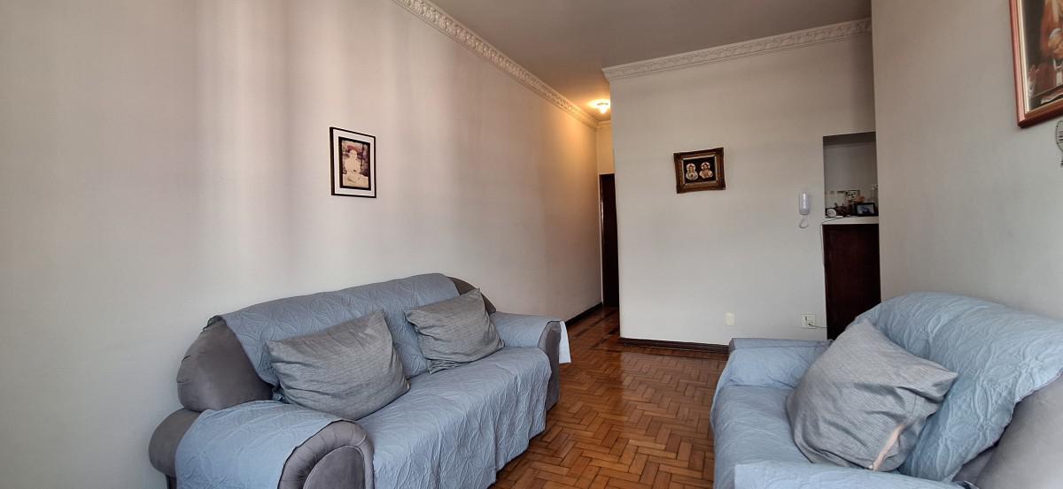 Apartamento, Floresta, 3 Quartos, 0 Vaga