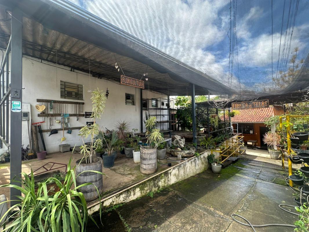 Casa, Saudade, 3 Quartos, 8 Vagas