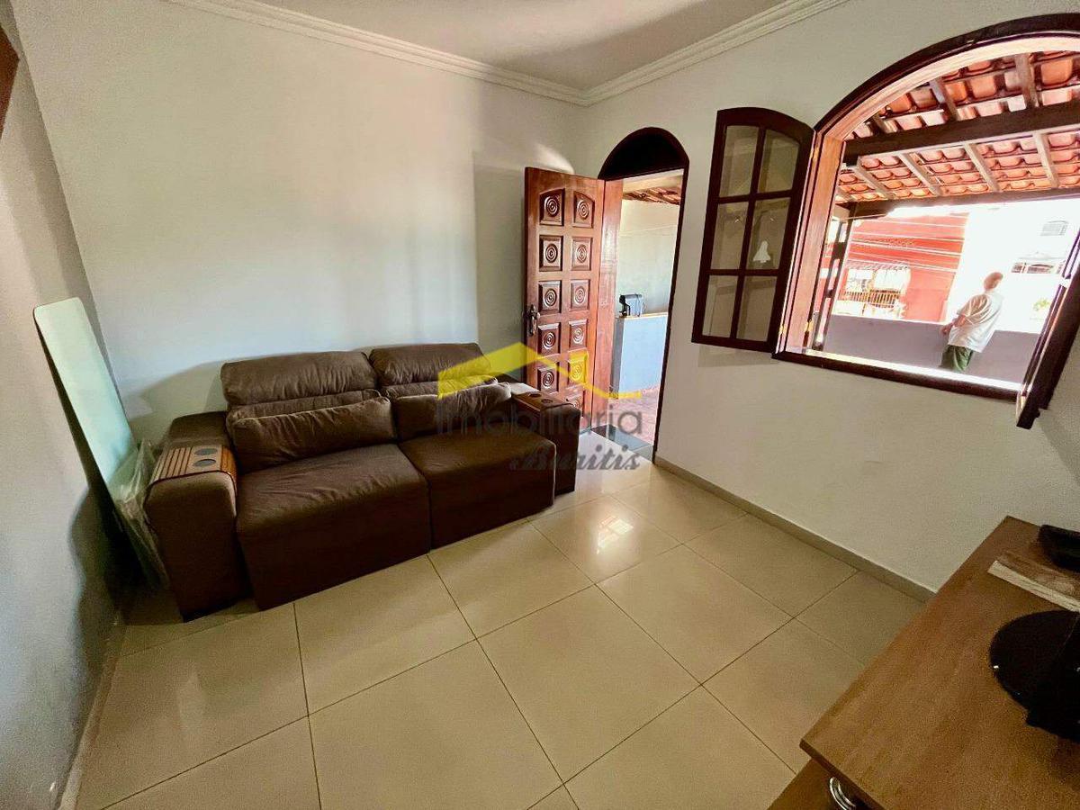 Casa, Estrela do Oriente, 3 Quartos, 2 Vagas, 1 Suíte