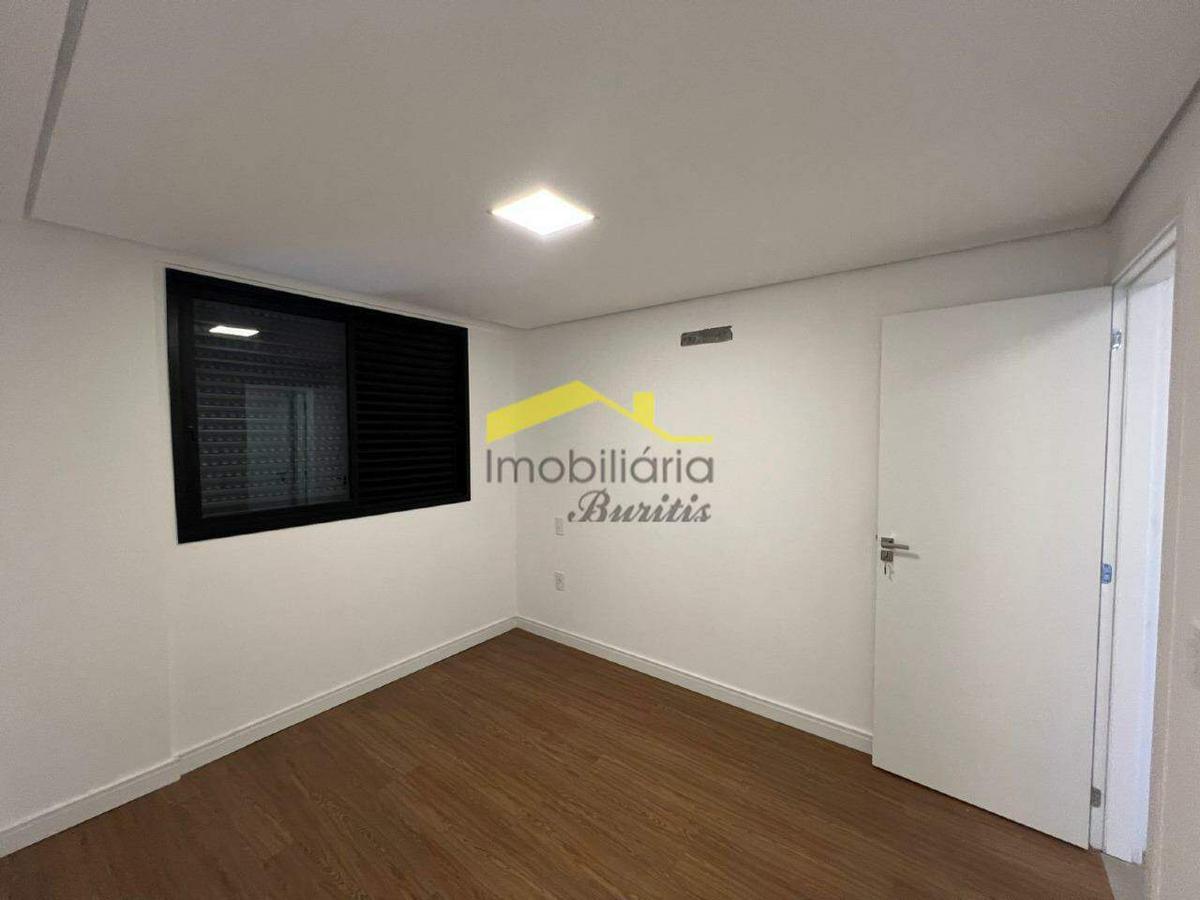 Cobertura, Buritis, 2 Quartos, 2 Vagas, 2 Suítes