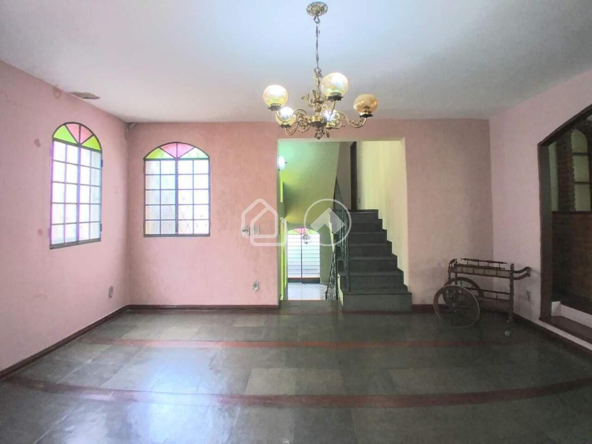 Casa, Havaí, 4 Quartos, 4 Vagas, 1 Suíte