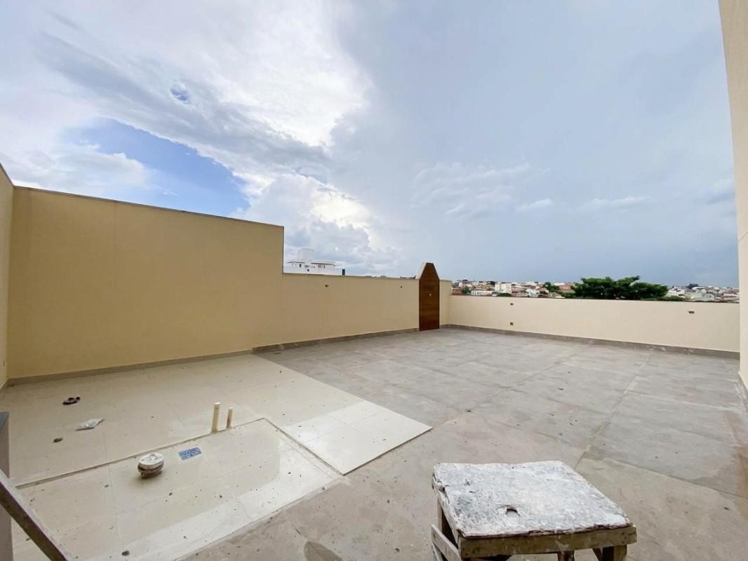 Apartamento, Serrano, 2 Quartos, 2 Vagas