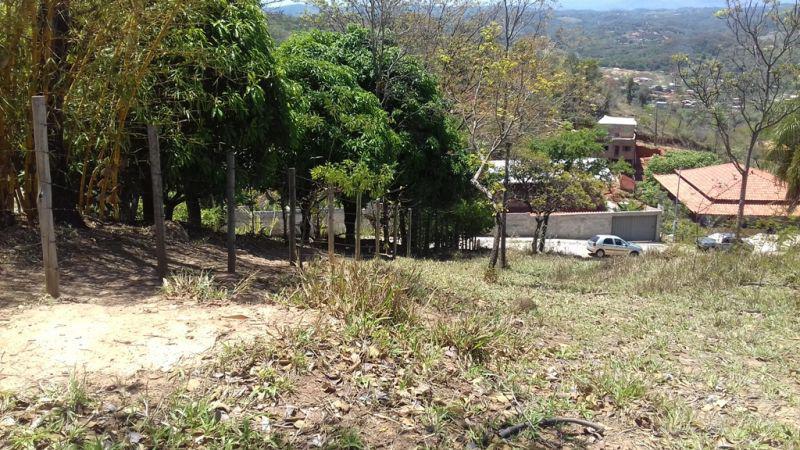 Lote, Centro, 0 Quarto, 20 Vagas