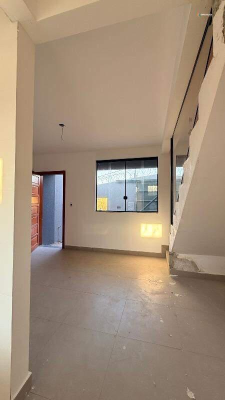 Casa, Novo Centro, 2 Quartos, 1 Vaga