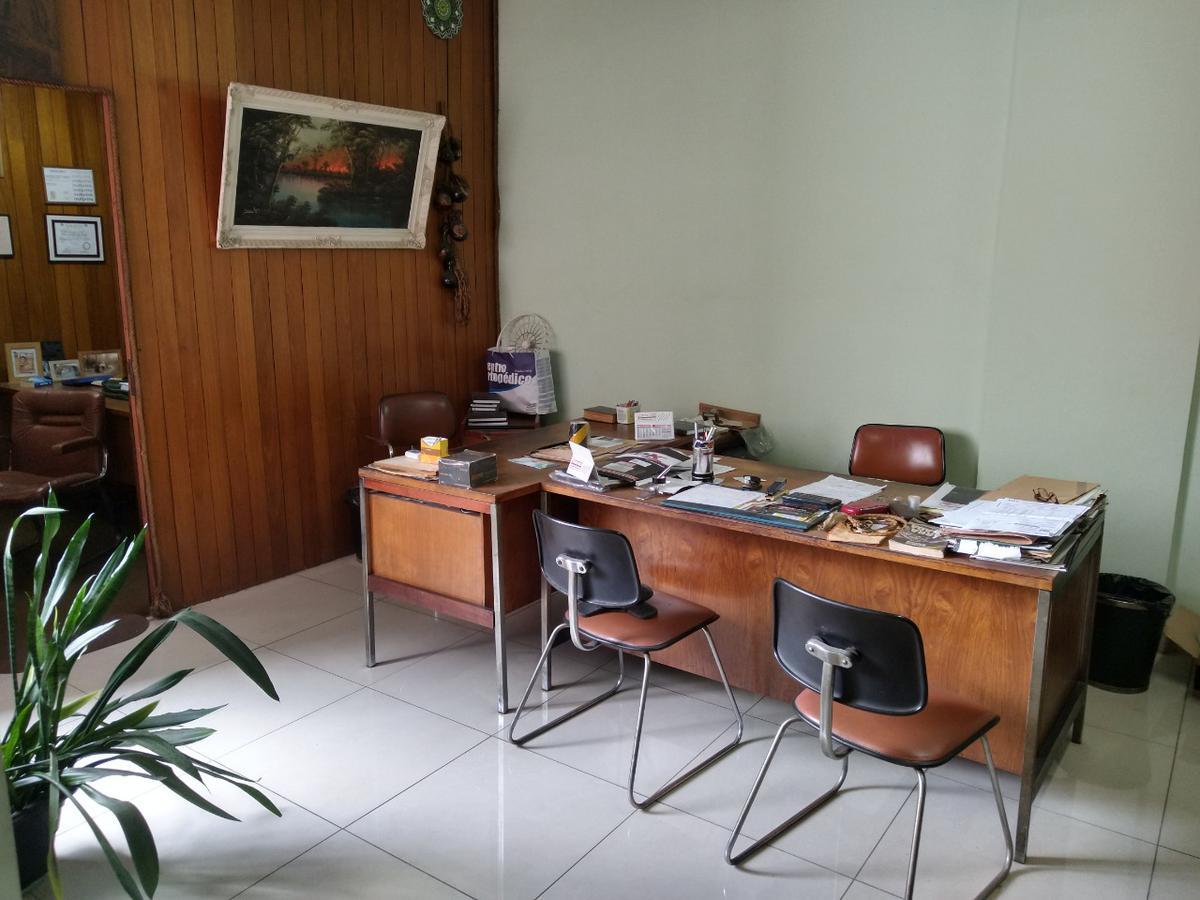 Sala, Centro, 1 Quarto, 0 Vaga