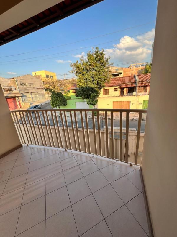 Casa, Arvoredo, 4 Quartos, 6 Vagas, 1 Suíte