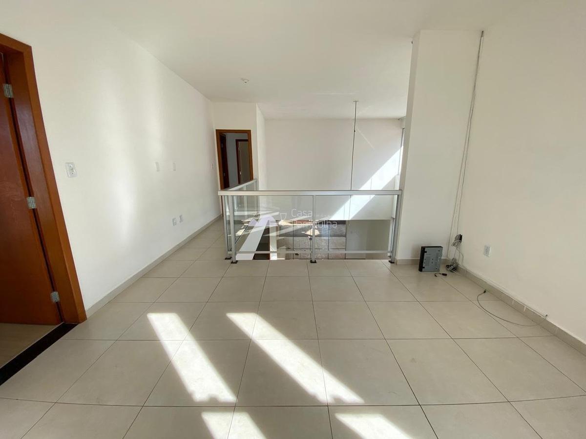 Casa, Trevo, 5 Quartos, 4 Vagas, 3 Suítes