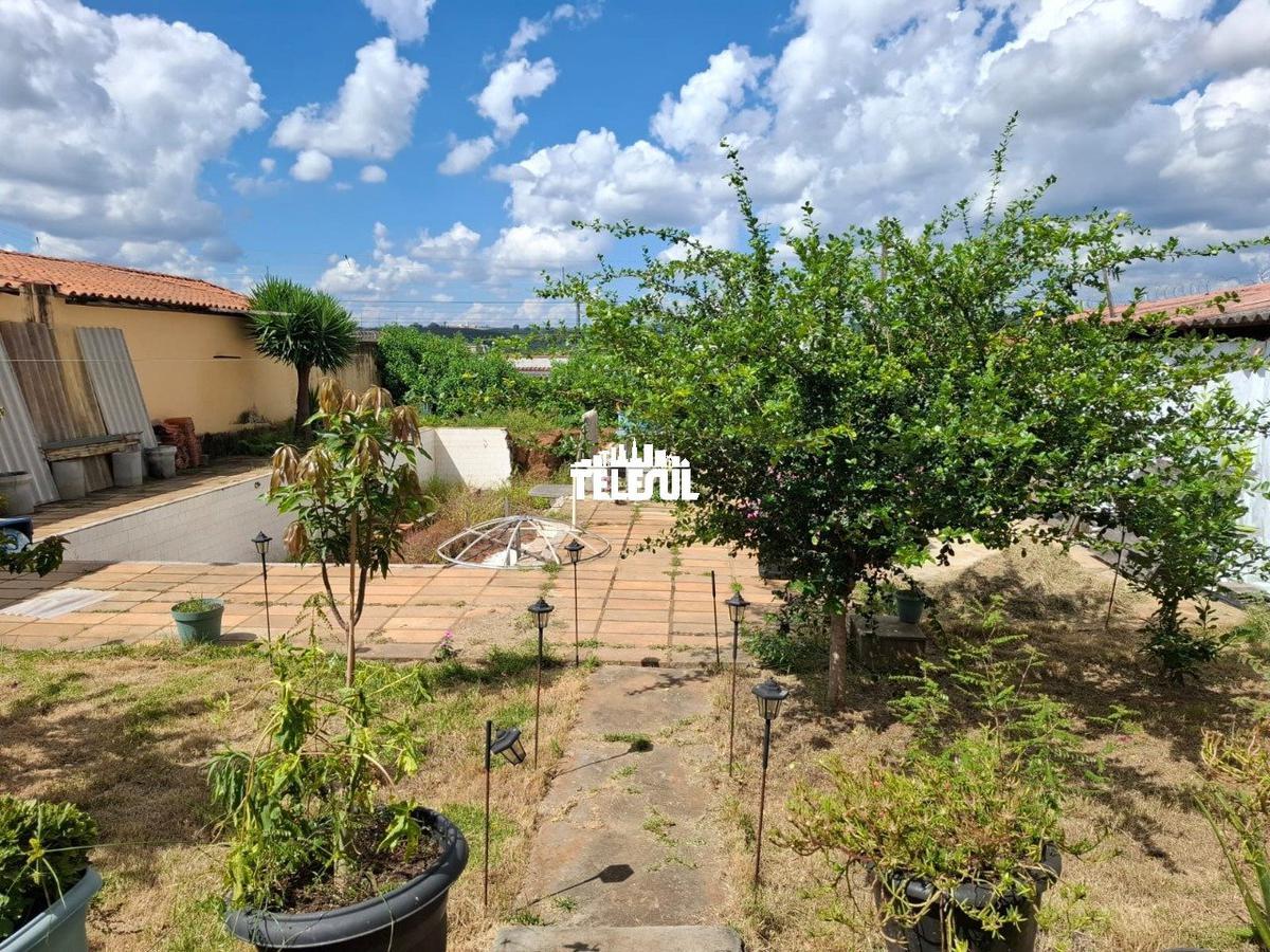 Casa, Jardim Sion, 4 Quartos, 5 Vagas, 2 Suítes