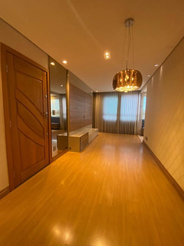 Apartamento, Sagrada Família, 3 Quartos, 2 Vagas, 1 Suíte