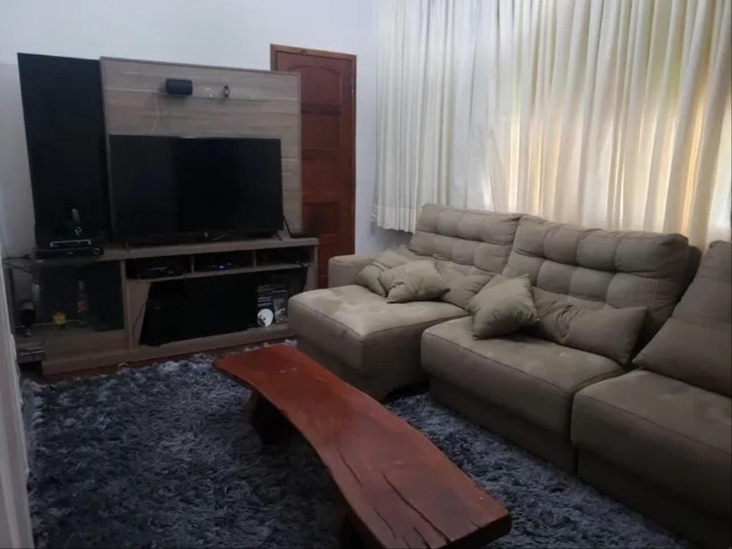 Casa Comercial, Jardim Guanabara, 3 Quartos, 4 Vagas