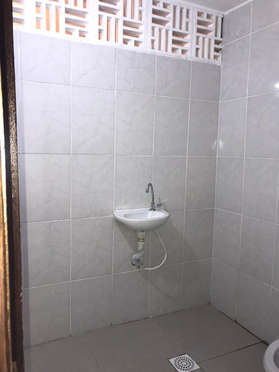 Casa Comercial, Santa Cruz, 2 Quartos, 0 Vaga, 1 Suíte