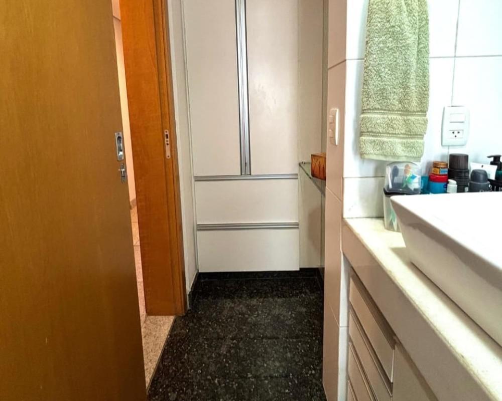 Cobertura, Funcionários, 4 Quartos, 4 Vagas, 4 Suítes