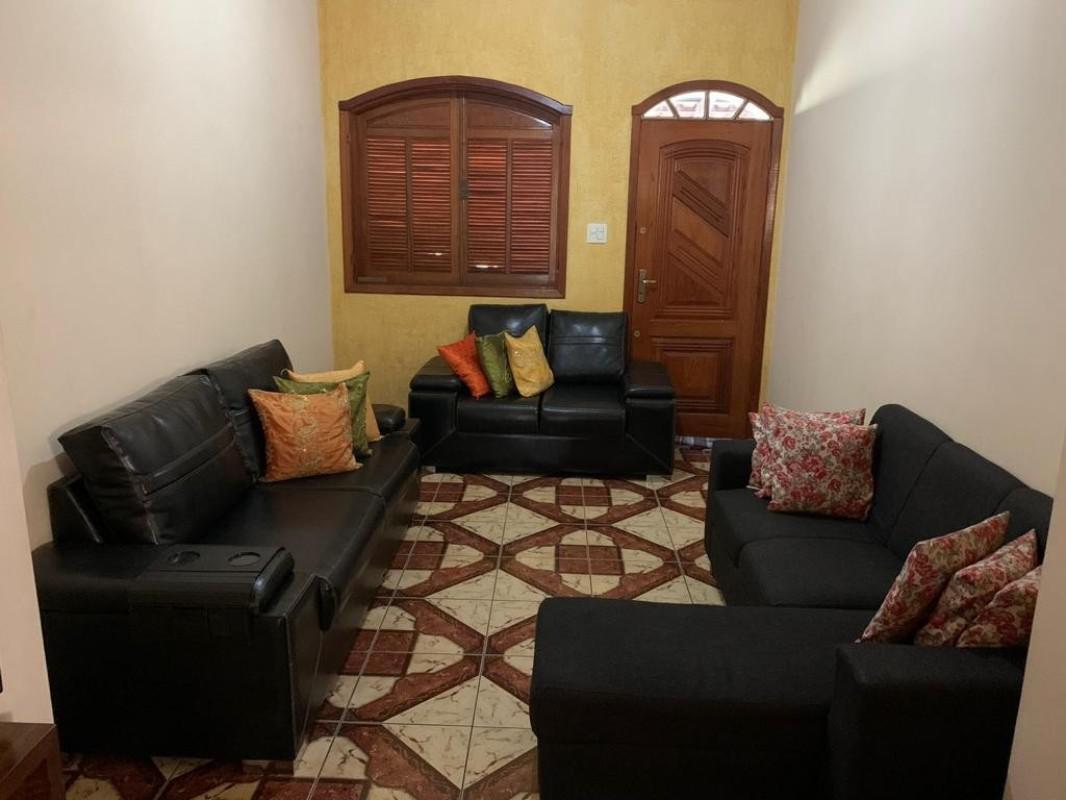 Casa, Industrial, 4 Quartos, 4 Vagas, 1 Suíte