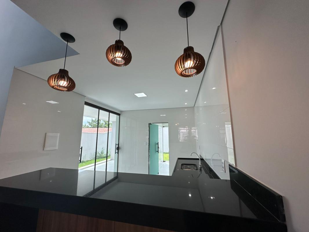 Casa, Espírito Santo, 3 Quartos, 4 Vagas, 1 Suíte