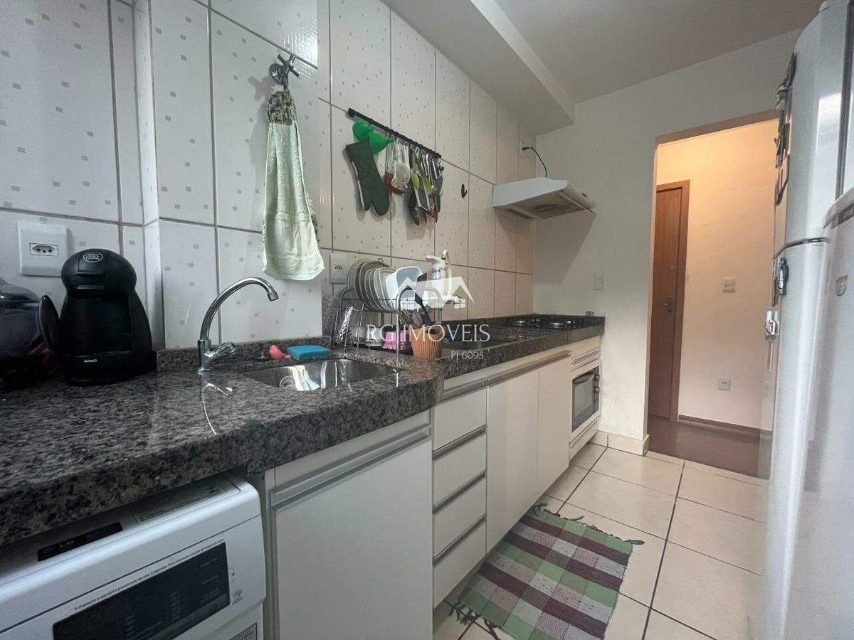 Apartamento, Teixeira Dias, 2 Quartos, 1 Vaga