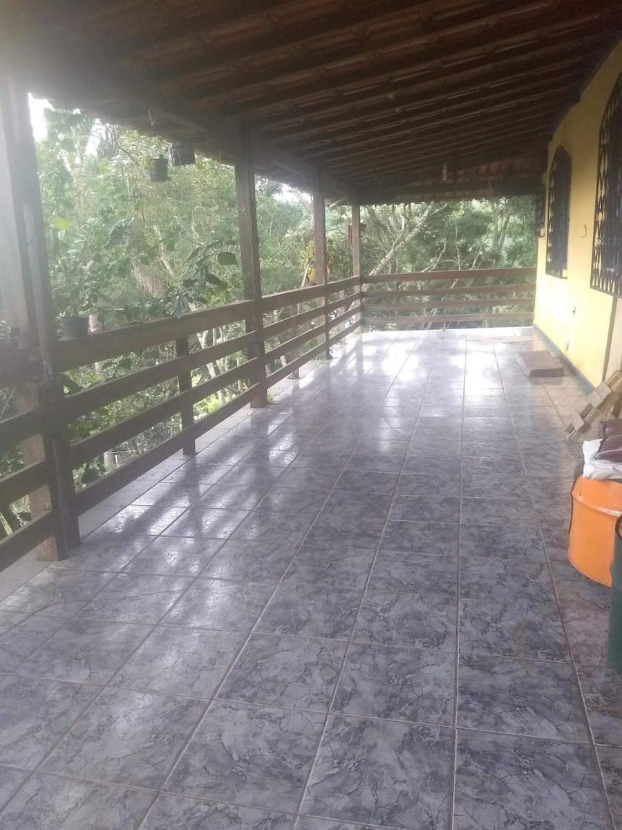 Fazenda, Vale das Acácias, 3 Quartos, 0 Vaga, 1 Suíte