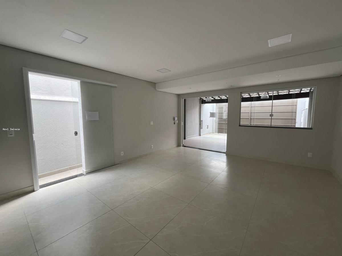 Casa, Rio Branco, 4 Quartos, 3 Vagas, 1 Suíte