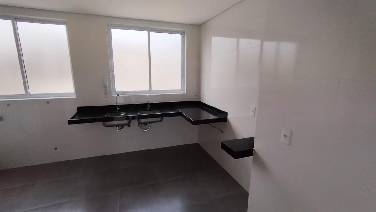 Cobertura, Fernão Dias, 4 Quartos, 4 Vagas, 1 Suíte