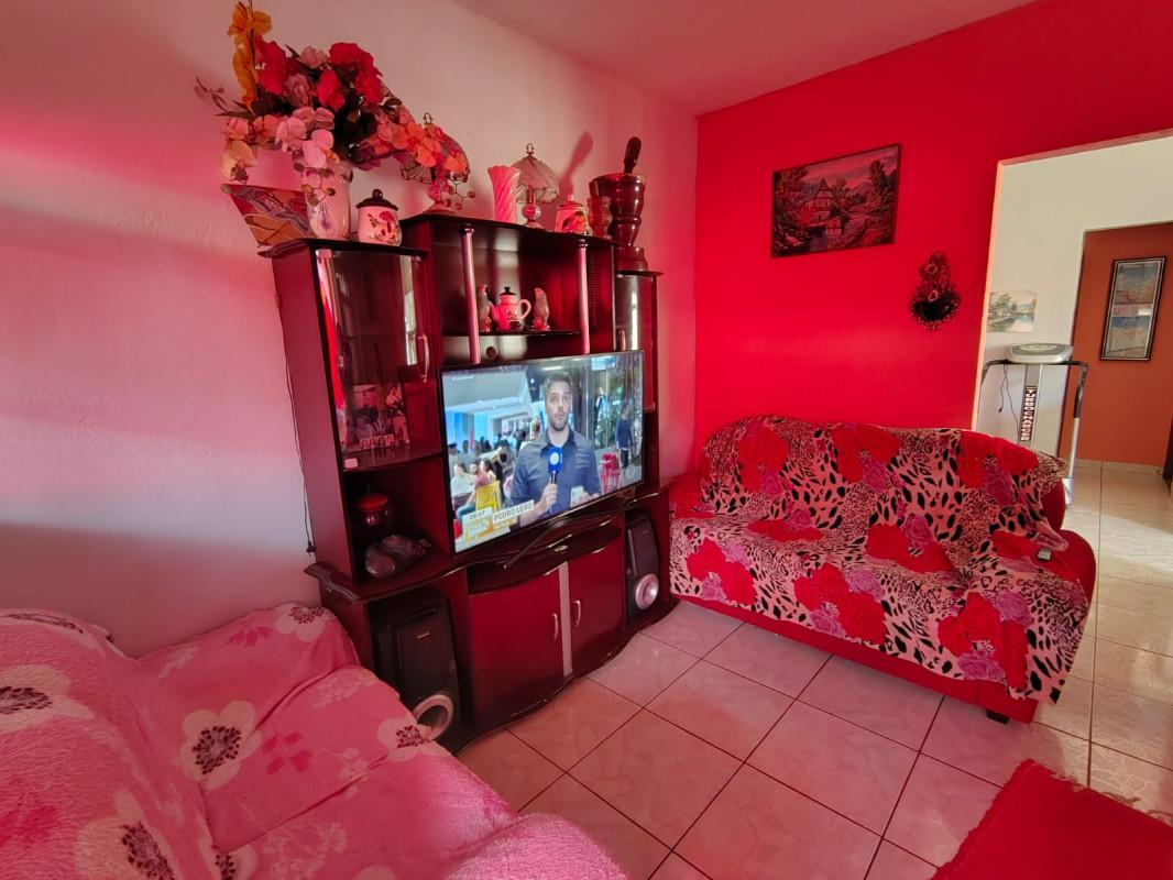 Casa, Céu Azul, 2 Quartos, 3 Vagas, 1 Suíte