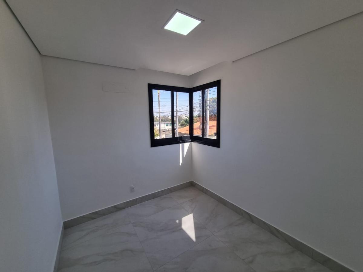 Casa, Planalto, 3 Quartos, 2 Vagas, 1 Suíte