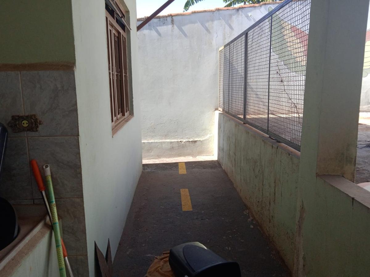 Andar, Centro, 0 Quarto, 0 Vaga