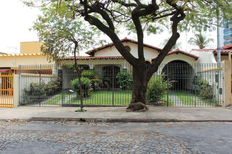 Casa, Ouro Preto, 4 Quartos, 4 Vagas, 2 Suítes