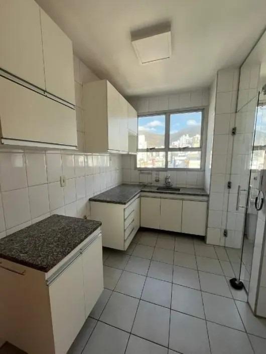 Apartamento, Estoril, 3 Quartos, 2 Vagas, 1 Suíte