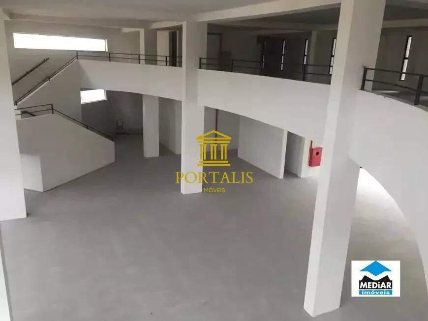 Prédio, Floresta, 0 Quarto, 25 Vagas