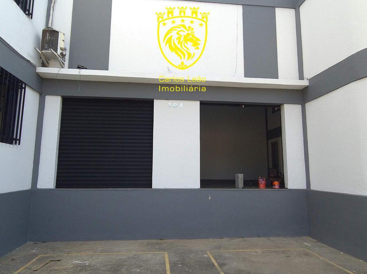 Galpão, Palmeiras, 0 Quarto, 8 Vagas