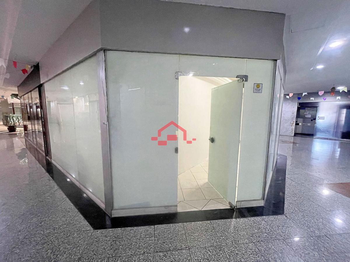 Sala, Barro Preto, 0 Quarto, 0 Vaga