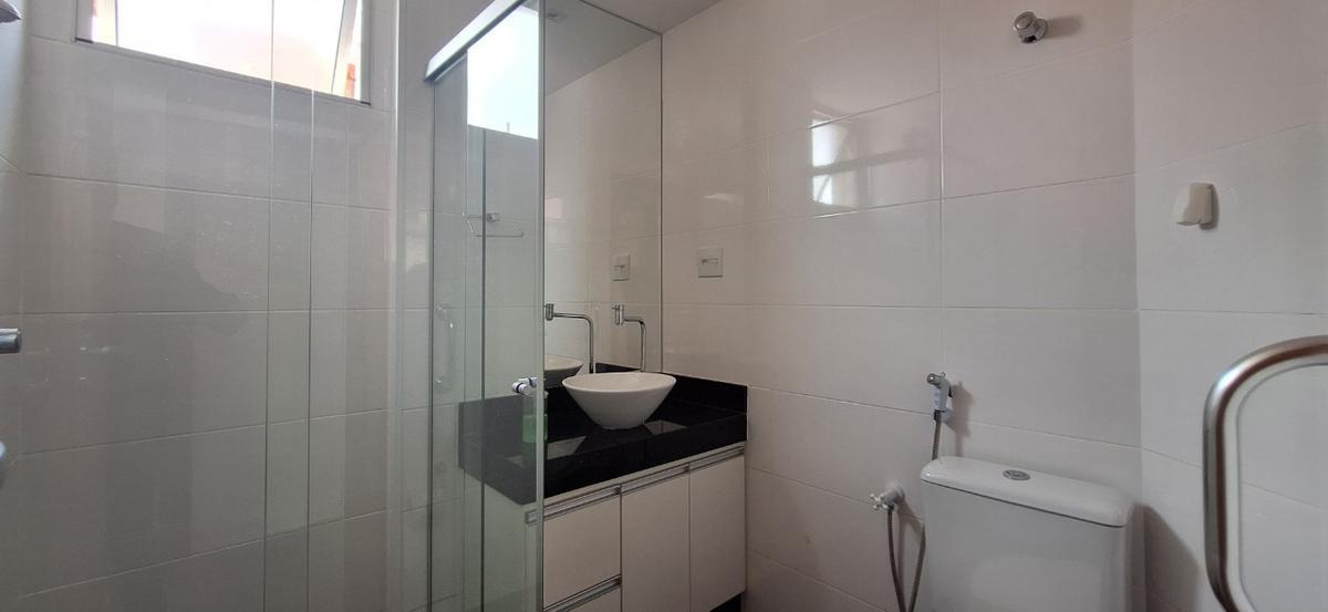 Apartamento, Sagrada Família, 3 Quartos, 2 Vagas, 1 Suíte
