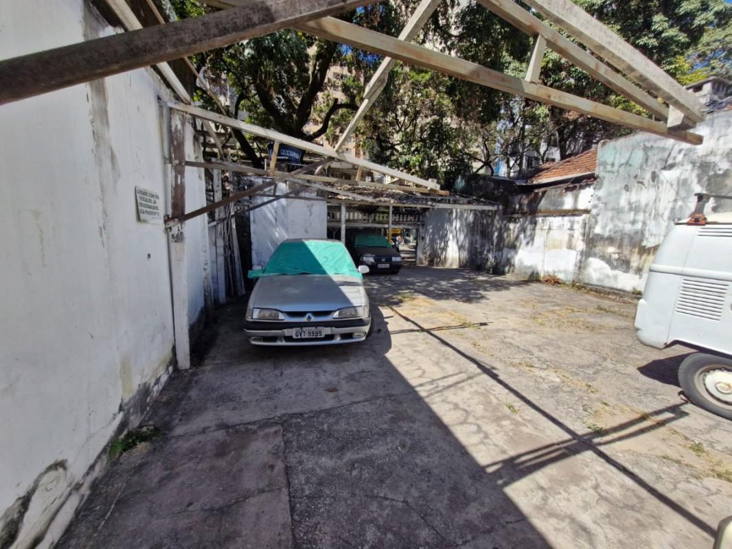 Garagem, Centro, 0 Quarto, 0 Vaga