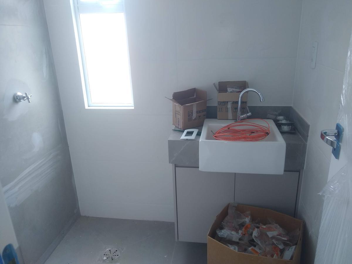 Apartamento, Sagrada Família, 3 Quartos, 2 Vagas, 1 Suíte