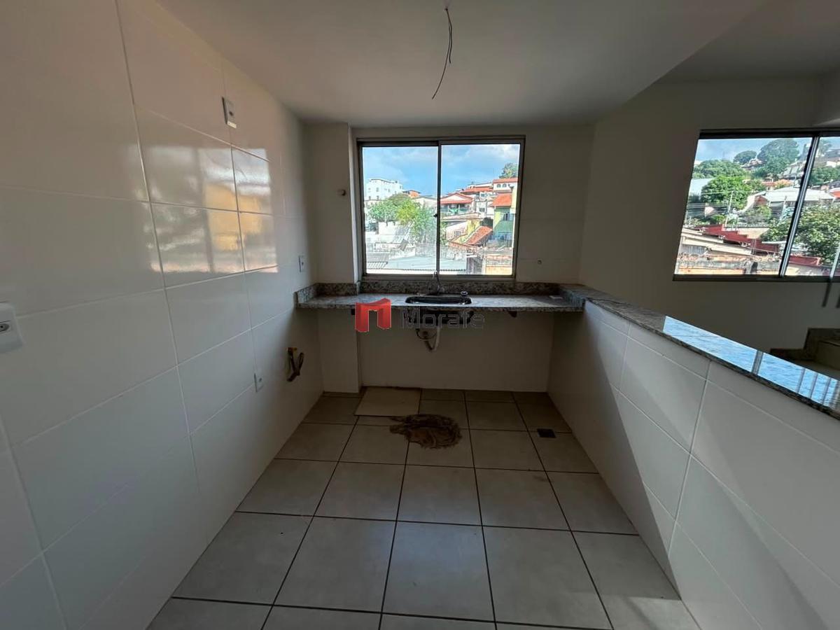 Apartamento, Floresta, 3 Quartos, 2 Vagas, 1 Suíte