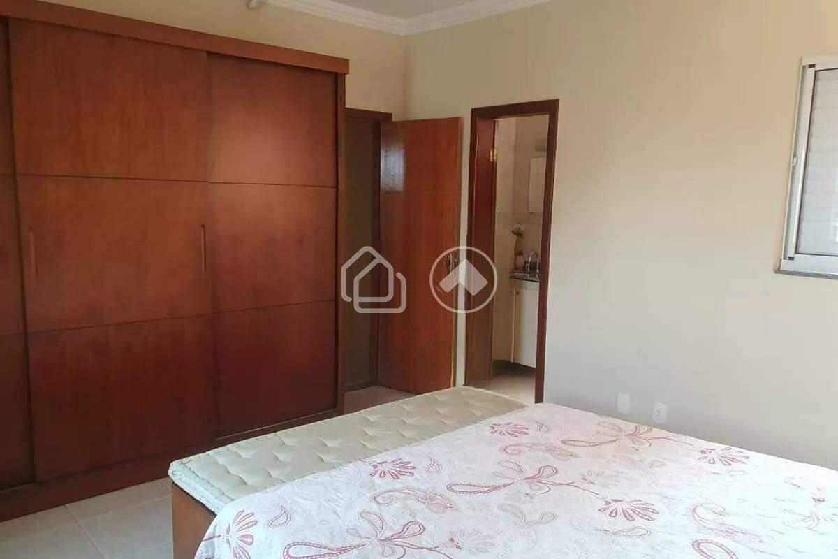 Casa, Caiçaras, 5 Quartos, 6 Vagas, 1 Suíte