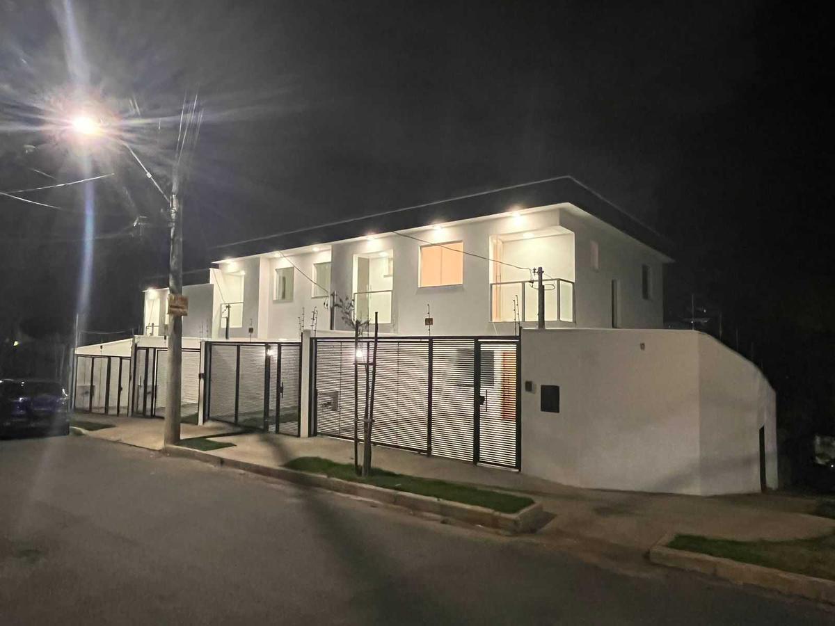 Casa, Santa Amélia, 3 Quartos, 2 Vagas, 1 Suíte