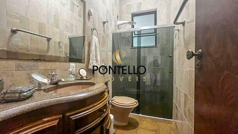 Casa, Comiteco, 5 Quartos, 6 Vagas, 2 Suítes