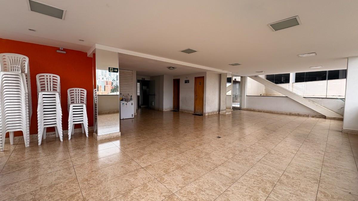 Apartamento, Estoril, 2 Quartos, 1 Vaga, 1 Suíte