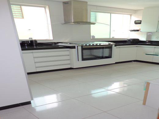 Apartamento, Planalto, 3 Quartos, 2 Vagas, 1 Suíte
