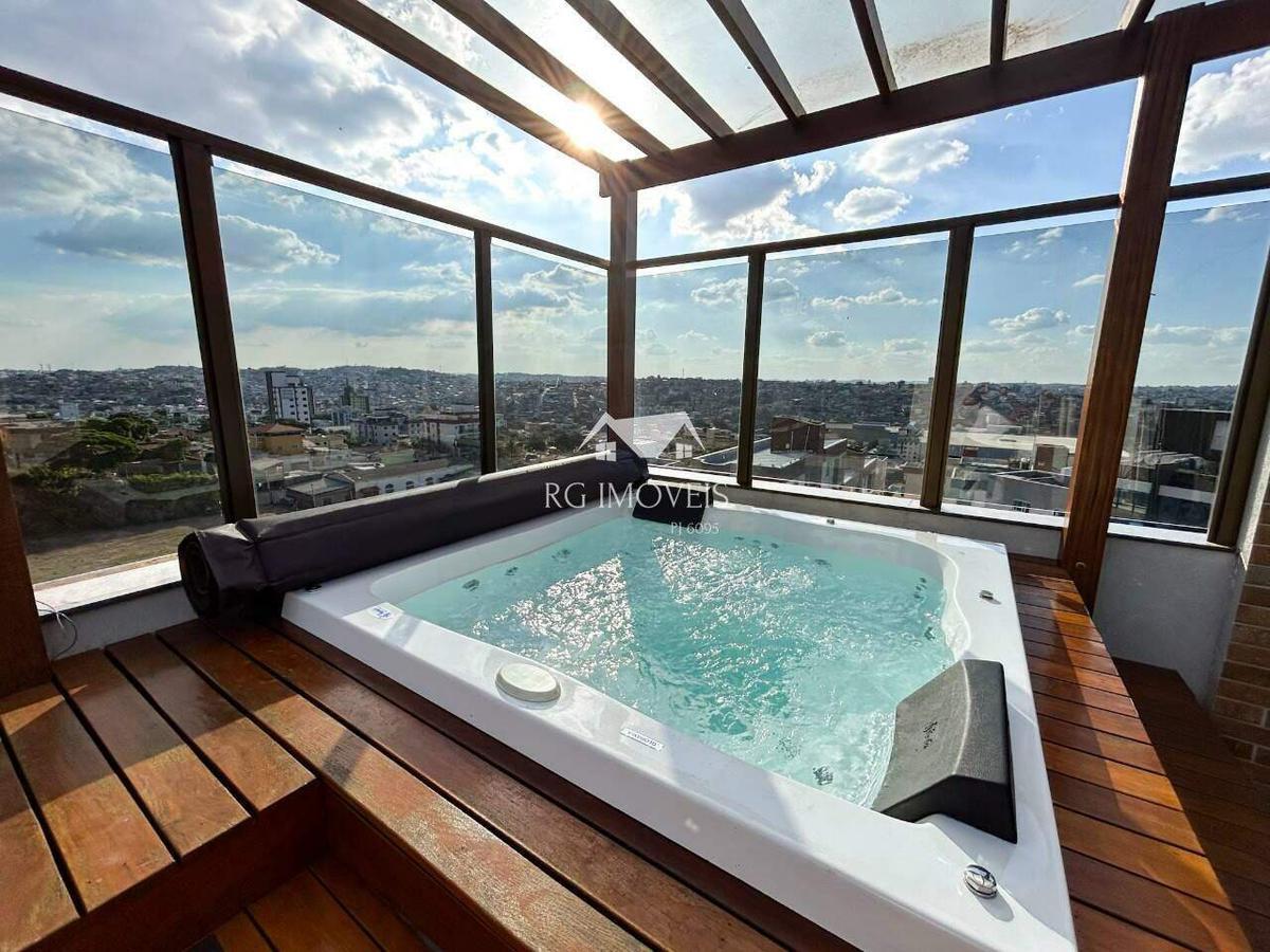 Cobertura, Barreiro, 3 Quartos, 3 Vagas, 1 Suíte