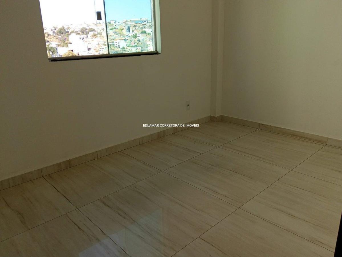 Apartamento, Palmeiras, 2 Quartos, 1 Vaga