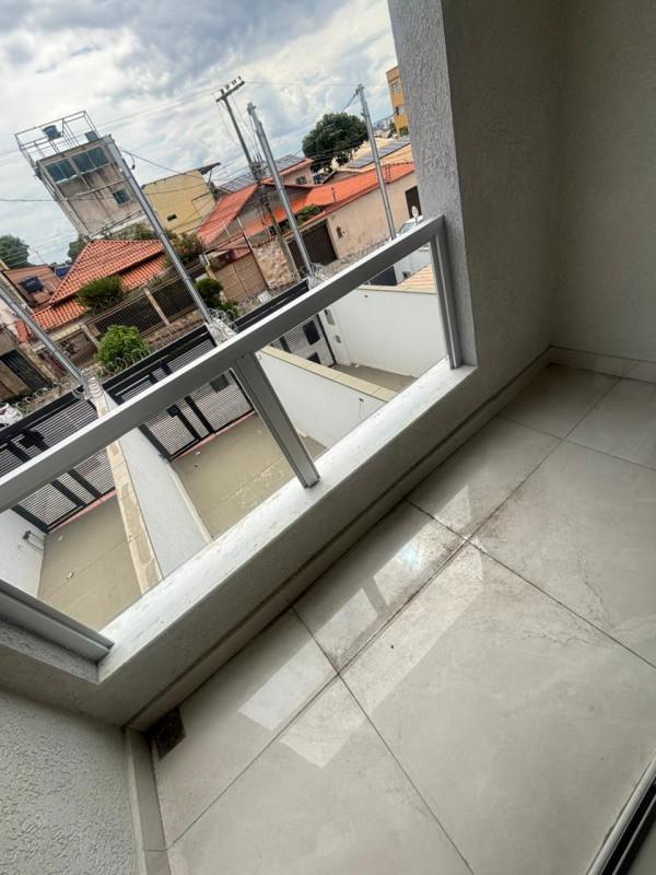 Casa, Floramar, 2 Quartos, 2 Vagas, 2 Suítes