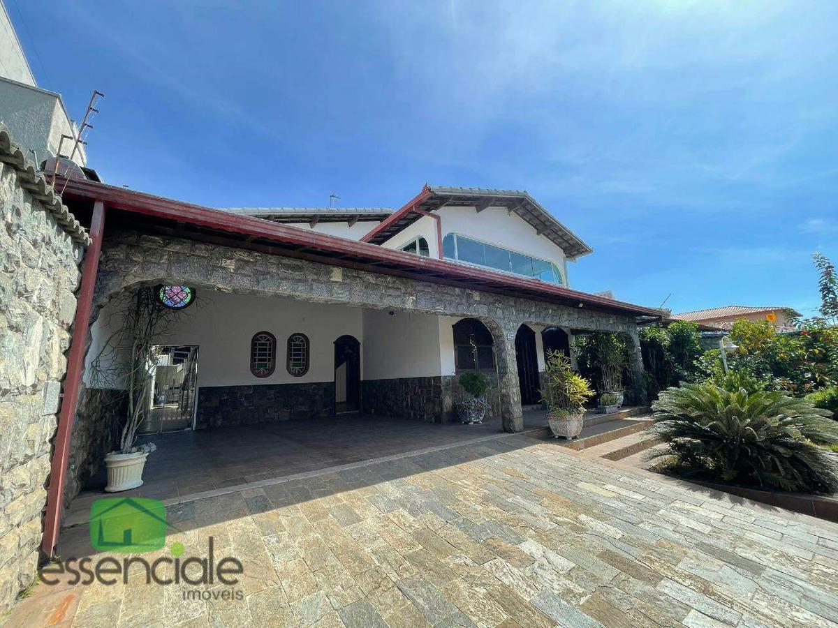 Casa, Jardim Riacho das Pedras, 4 Quartos, 4 Vagas, 1 Suíte