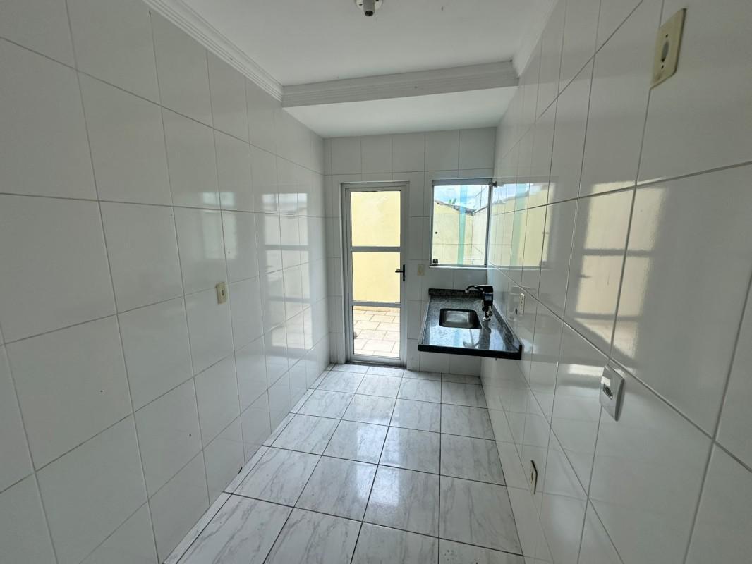 Casa, Cabral, 2 Quartos, 1 Vaga